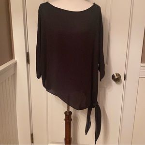 ANALILI TOP TUNIC BLACK BOAT NECK ASYMMETRICAL HEM TIES SIZE M/L USA
